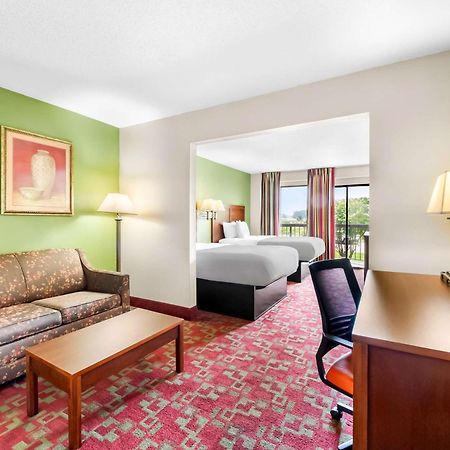 Quality Inn Selma - Smithfield Екстериор снимка
