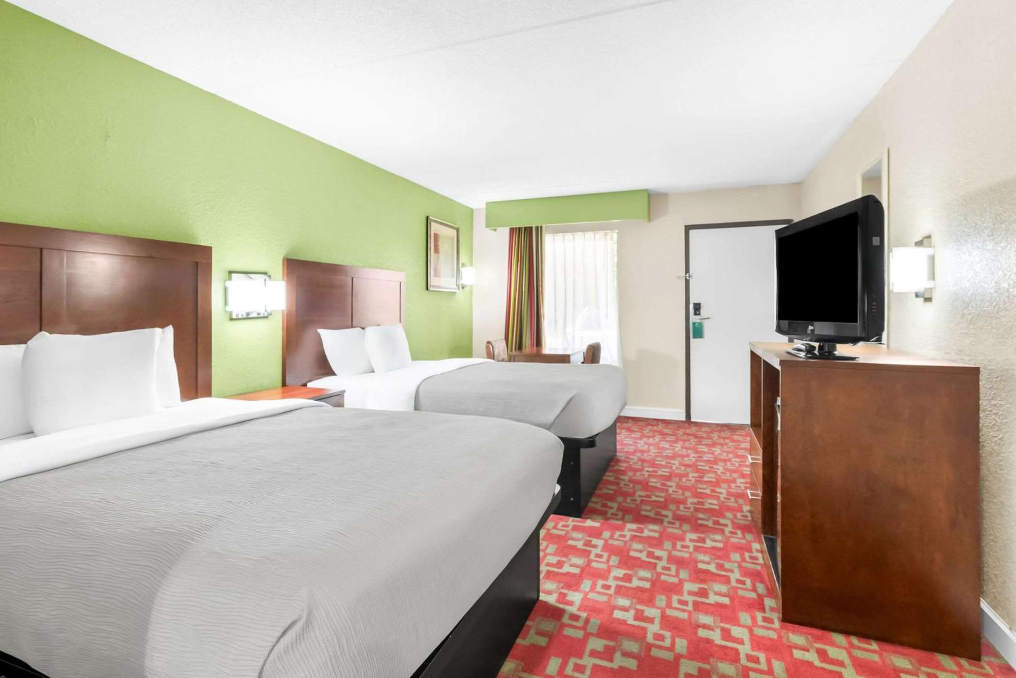Quality Inn Selma - Smithfield Екстериор снимка