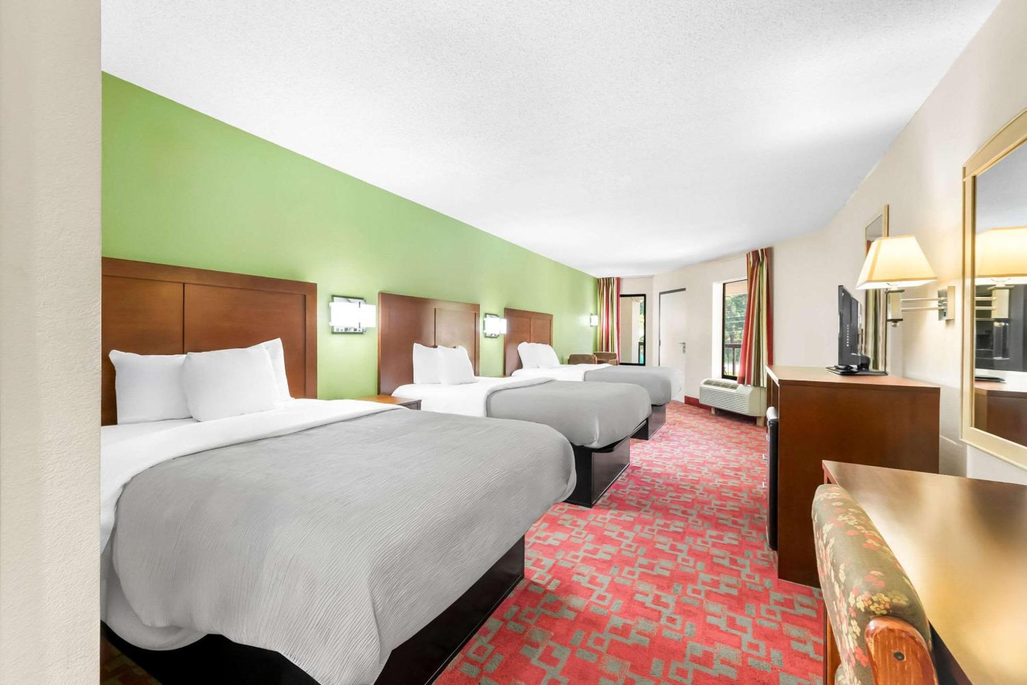 Quality Inn Selma - Smithfield Екстериор снимка