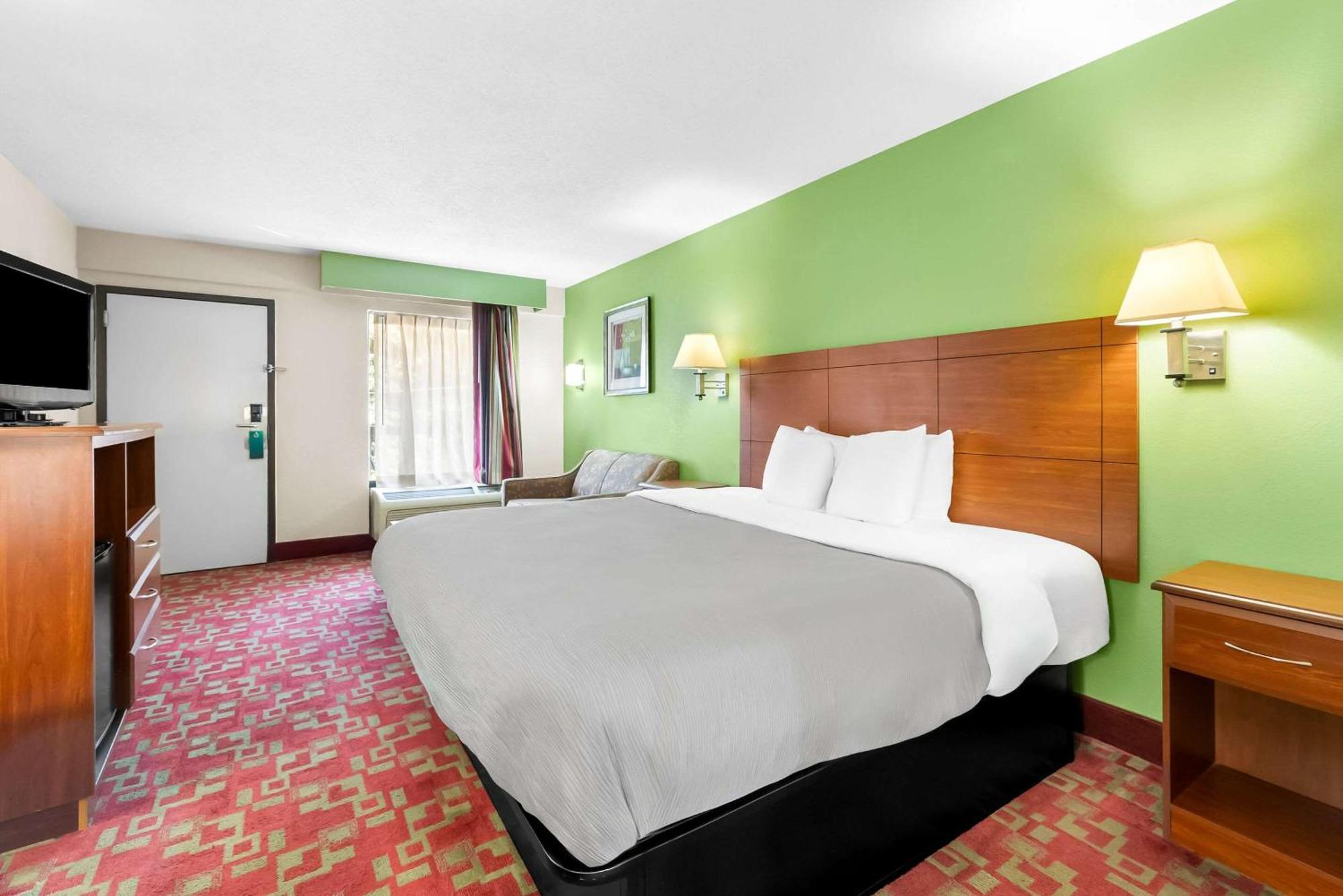Quality Inn Selma - Smithfield Екстериор снимка