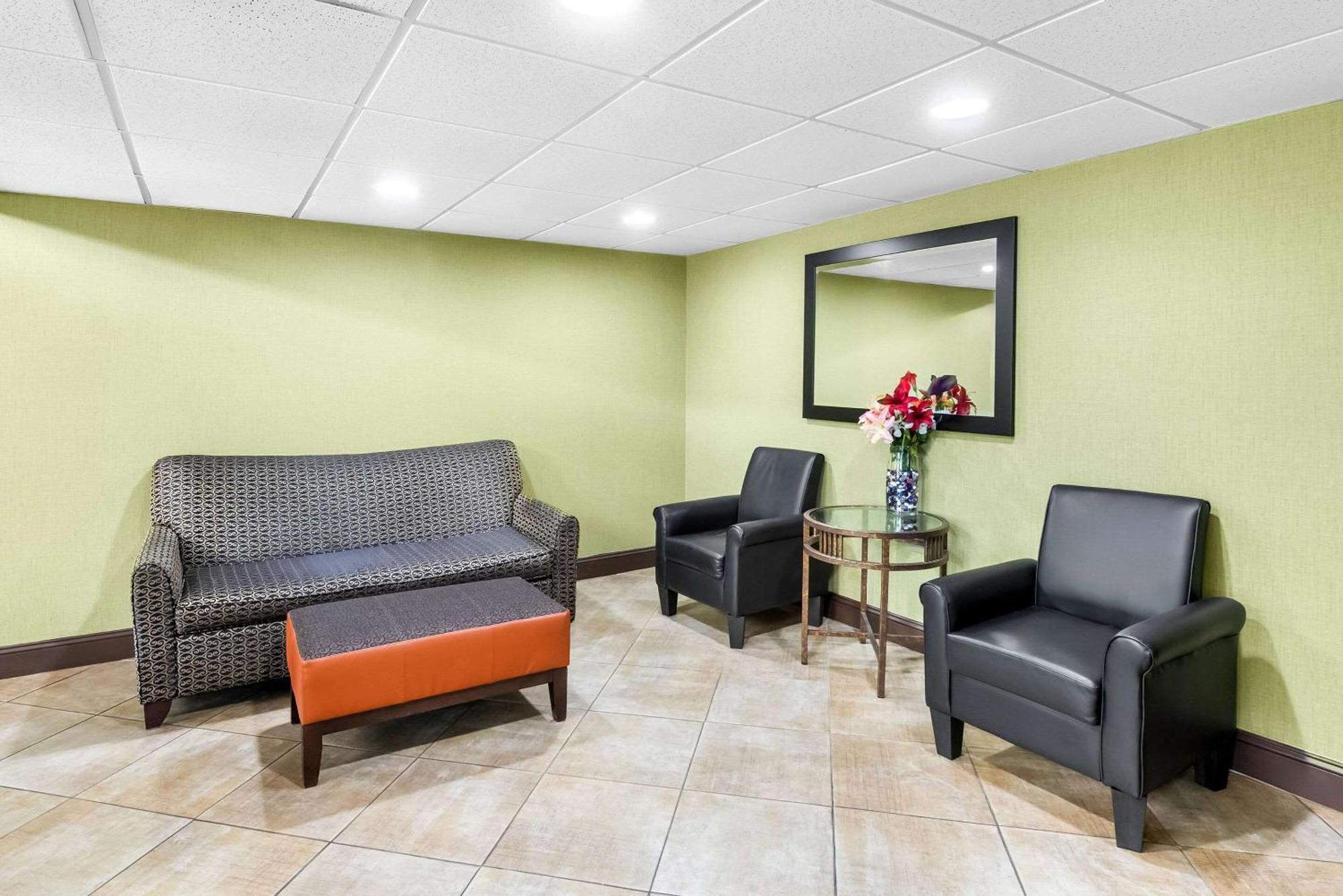 Quality Inn Selma - Smithfield Екстериор снимка