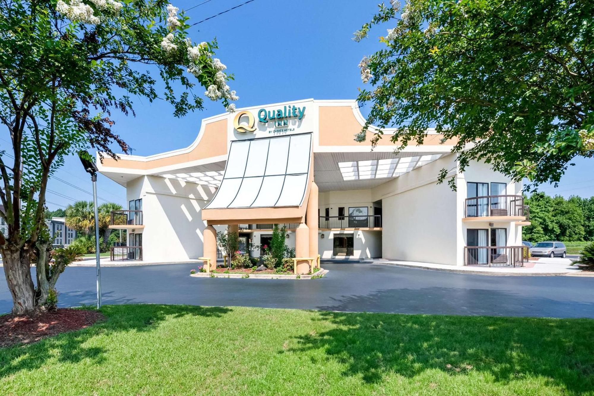 Quality Inn Selma - Smithfield Екстериор снимка