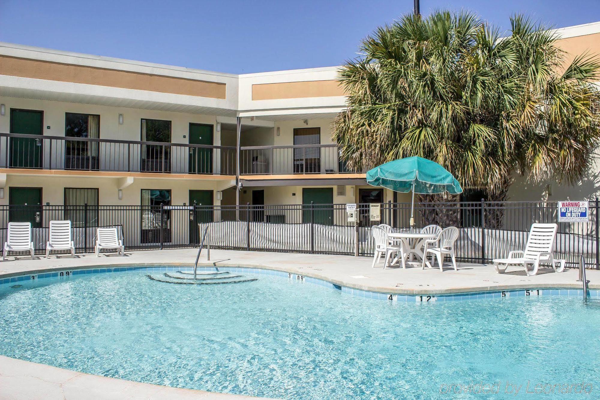 Quality Inn Selma - Smithfield Екстериор снимка
